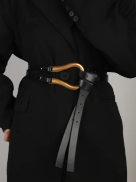 Horseshoe Buckle Belt